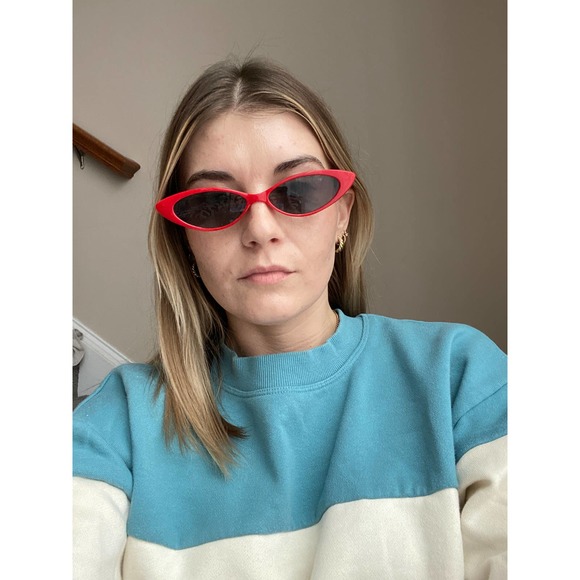 Retro red micro sunglasses - Picture 3 of 9